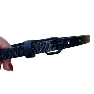 Faux Snake Skinny Belt – Sleek & Stylish Animal‎ Print Waist Accessory (D14Q)